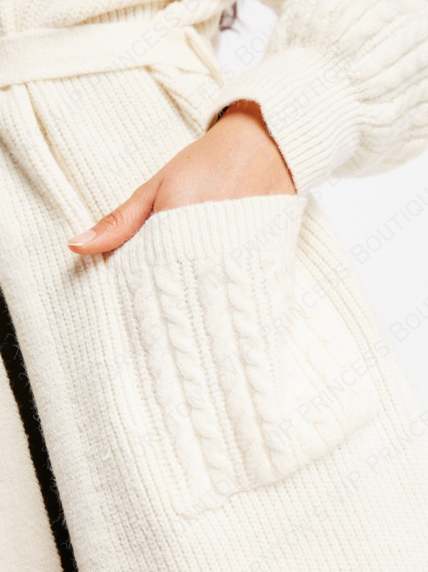 Cable Knit Sleeve Cardigan
