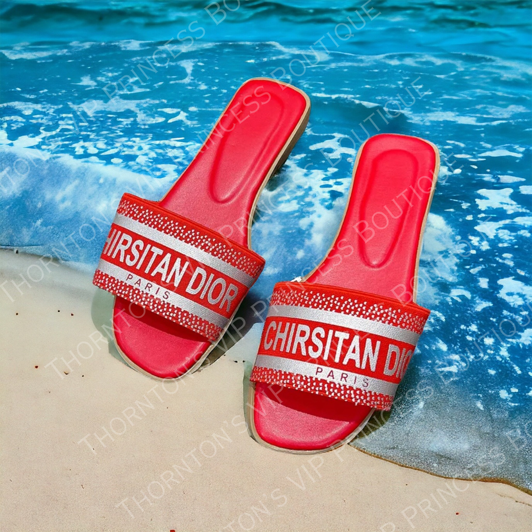 Chic Diorique Slides