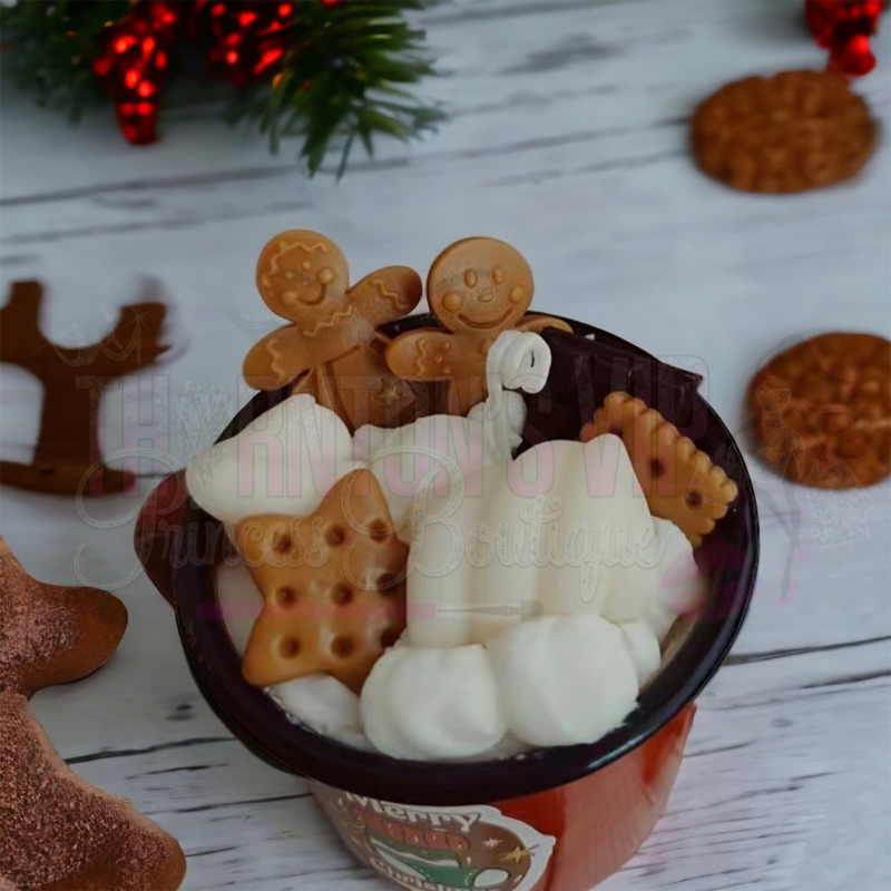 Gingerbread Bliss Mug Candle