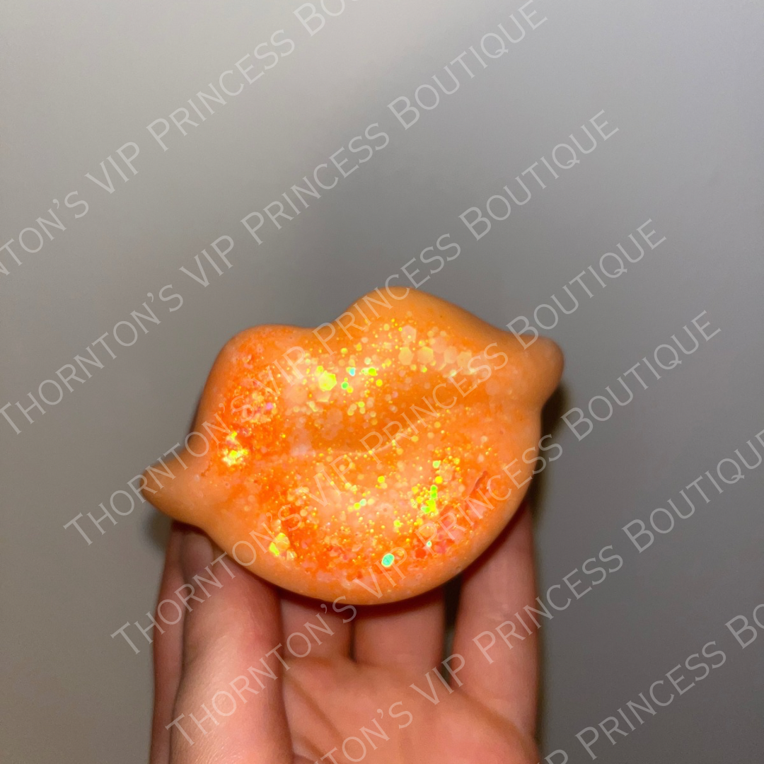 Lip Shaped Wax Melt - LARGE