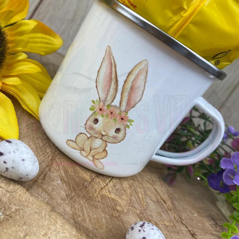 Personalised Easter Wreath Enamel Filled Mug Set