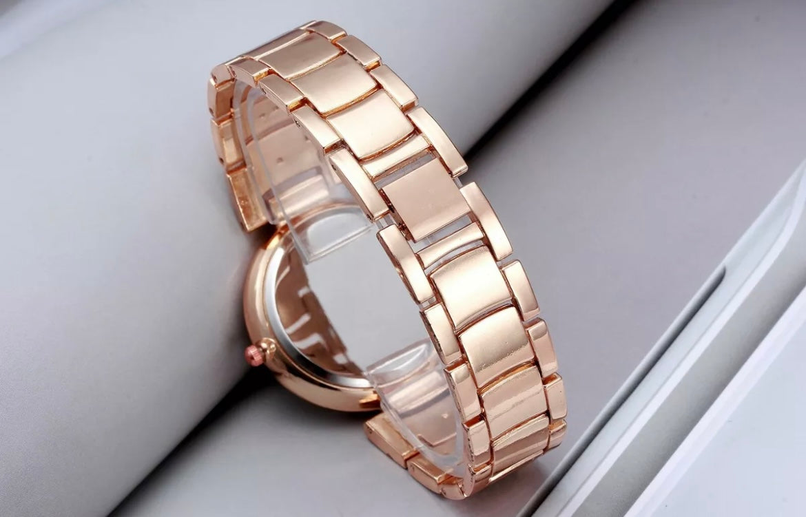 Women’s Rose Gold Crystal Bling Wristwatch