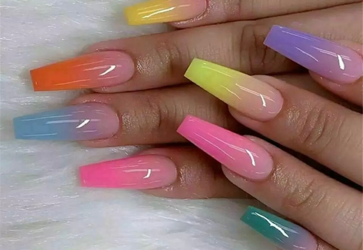 Bright Summer Gradient Nails