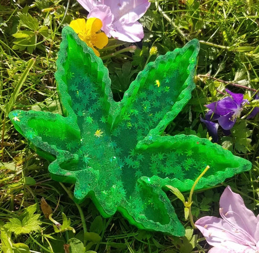 Emerald Green Cannabis Leaf Ash Tray