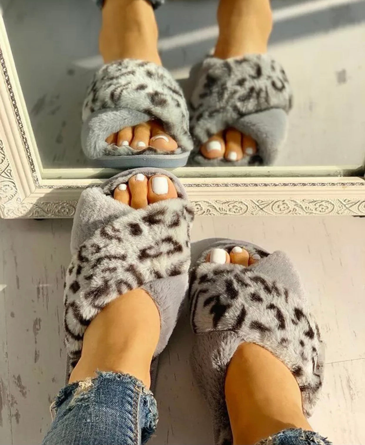 Leopard Fur Cross Style Slippers