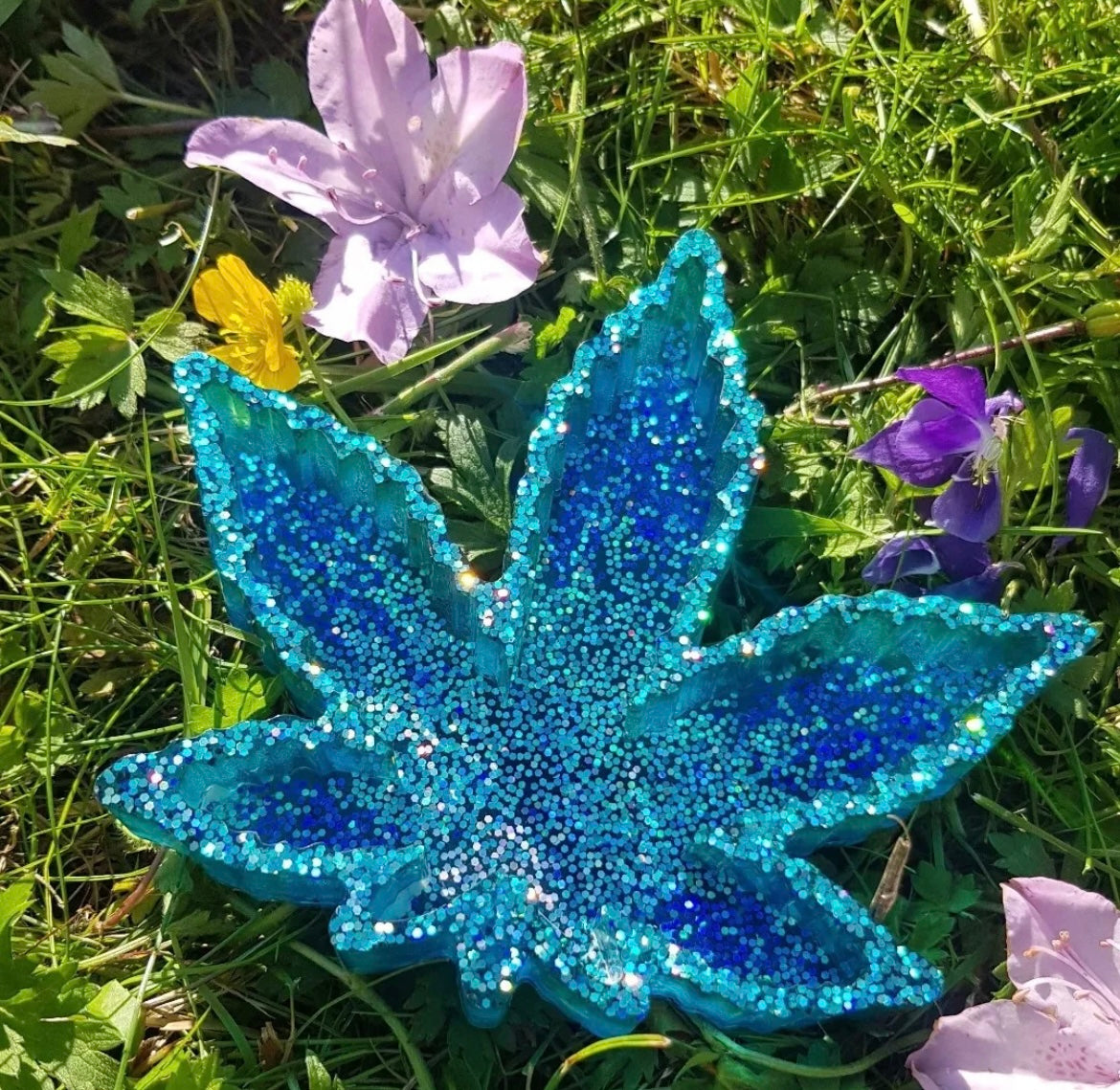 Blue Glitter Cannabis Leaf Ash Tray