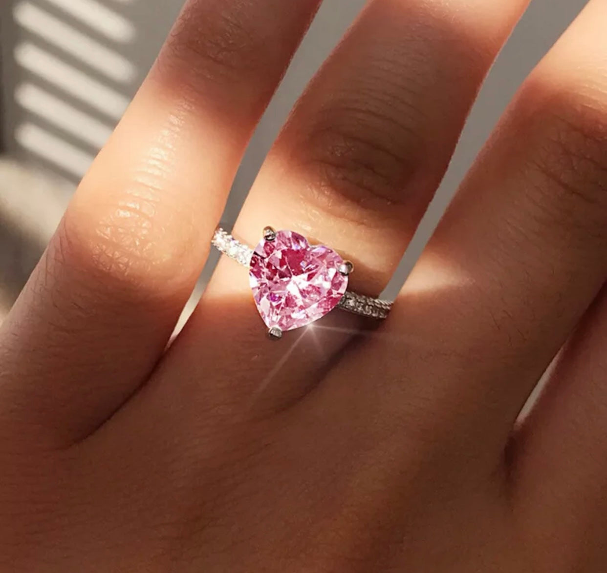 Pink Heart Cubic Zirconica Ring
