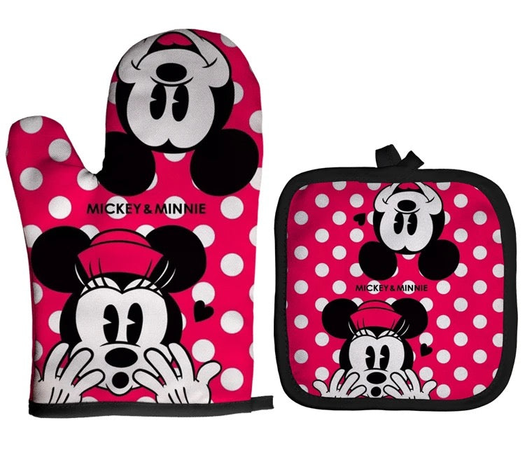 Disney Inspired Oven Mitt Set