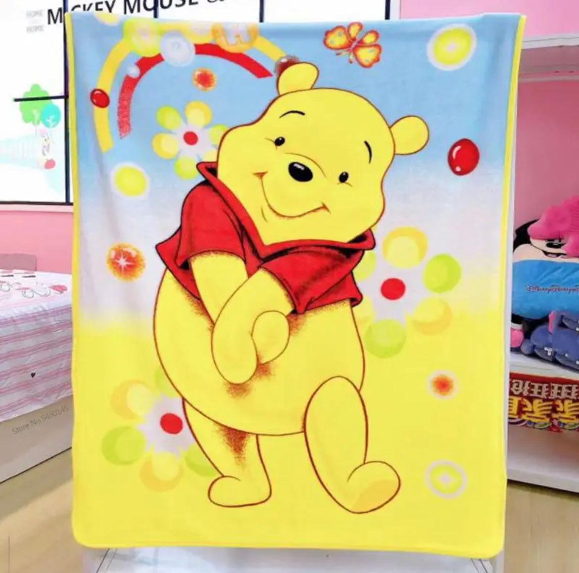Kids Winnie The Pooh Throw