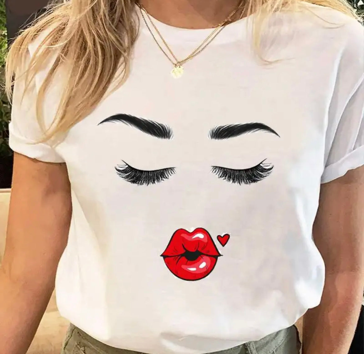 Lash Lips Tee