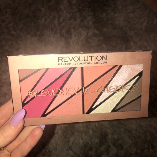 Revolution Revoholic Cheeks Blusher Palette