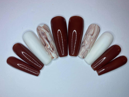 Red & White Classic Wine With Marble Effect Nails