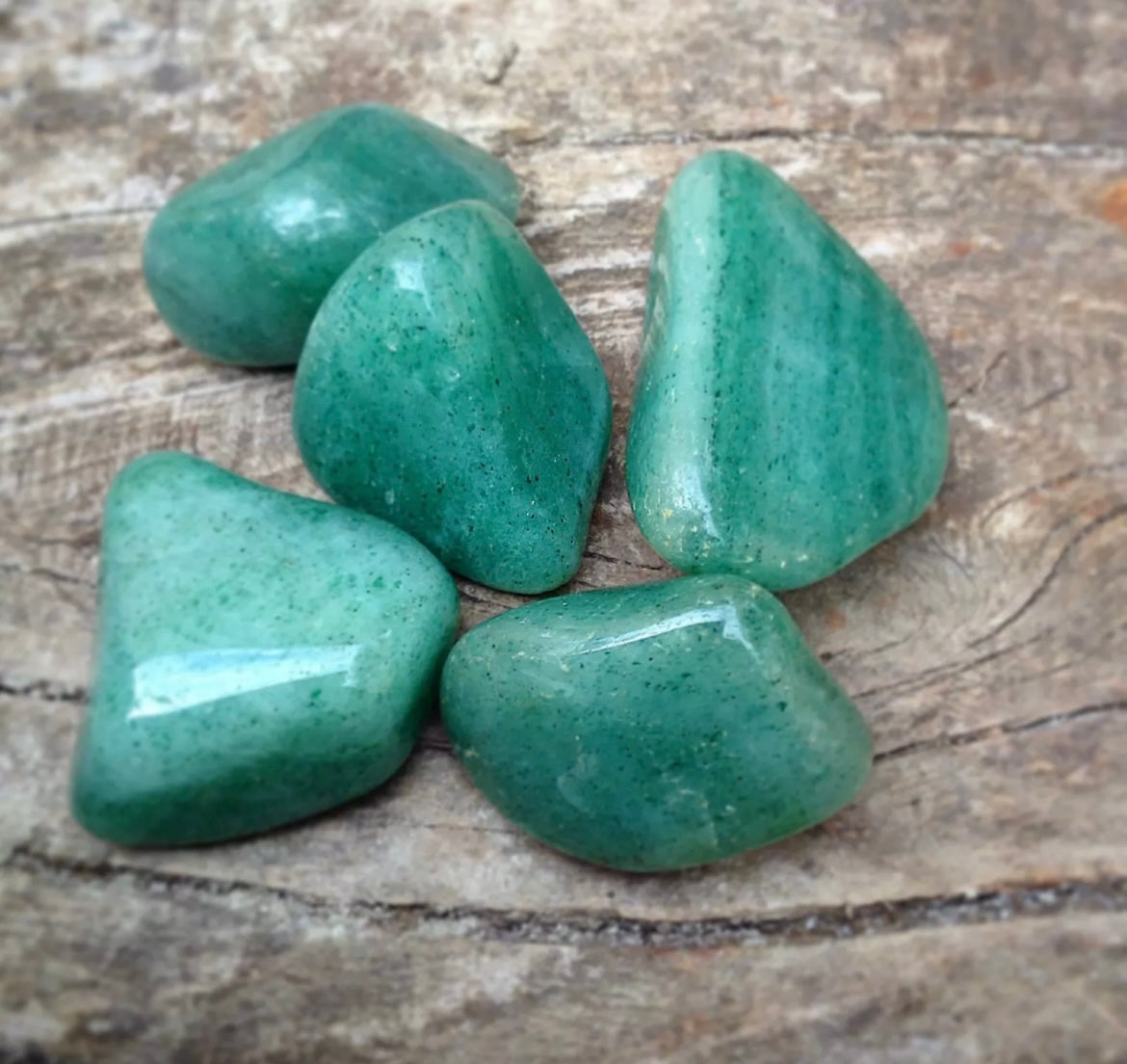 Quartz Green Tumblestones