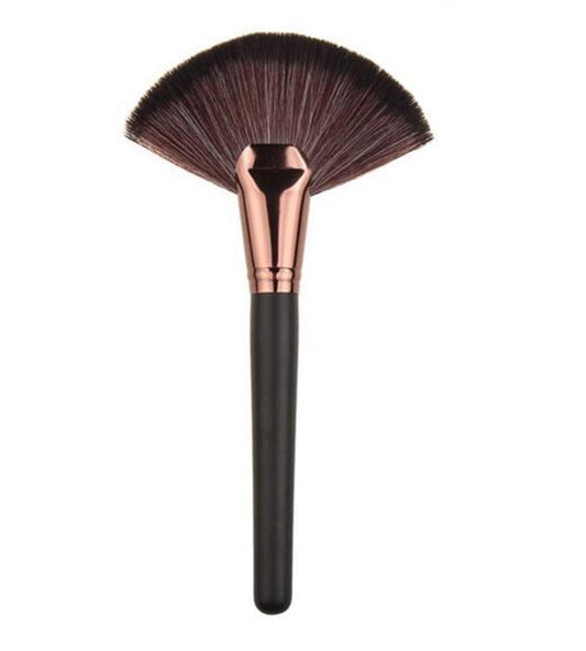 Glowii Large Rose Gold Fan Brush